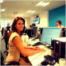 Itv has reportedly banned beverley turner from appearing on this morning following a heated exchange with dermot o'leary. Bev Turner On Twitter Back From Me Hols Raring To Go Lbc From 6pm Join Me