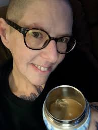 Buongiorno my friends, I must say the coffee looks great 💯 I'm feeling  like the cup this morning.. bent and out of shape 😂 have a great Saturday  everyone 👨🏻‍🍳