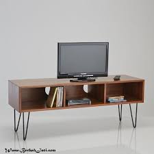 Salam sejahtera salam cahaya kali ini kami membuat bipet minimalis dari besi hollow,rak tv dll. Meja Tv Modern Kayu Jati Kaki Besi Meja Tv Vintage Simple Murah Meja Tv Minimalis Simple Kayu Jati Set Lemari Bufet Desain Furnitur Perabot Rumah Rumah Baru