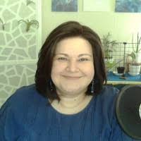 Jeannette Castaneda's Instagram, Twitter & Facebook