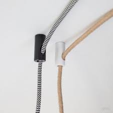 Led lampe anschließen anleitung tipps diybook de. Jolg Tutorial Zwei Oder Mehrere Lampen An Einen Stromanschluss Anschliessen Jolg