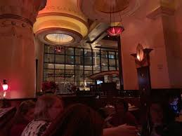 Customers come back to the cheesecake factory because of their generous food portions at moderate prices, their Cheesecake Factory Decor Theme