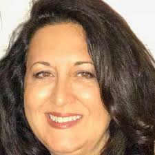 Jacki Walker, Real Estate Associate