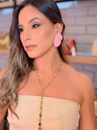 New DROP Primavera verão 25' para vocês. Compartilhando um pouquinho da  experiência de unir moda e arquitetura na loja mais linda de BH  @franccino.ponteio. Amamos a experiência! Obrigada  @marcellateixeirafotografia por fazer registros