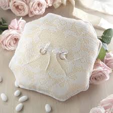 Cuscino portafedi uncinetto romantico e particolare da realizzare e personalizare come più ti piace schema e tutorial cuscino portafedi uncinetto n°1. Porta Fedi Schema Schema Uncinetto Uncinetto Cuscino Portafedi
