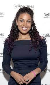 Jordin Sparks Curly Hairstyle Curly Hair Styles Hair Styles Curly Hair Styles Naturally