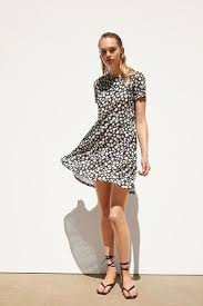Soldes robes zara 2020 : Zara 10 Pieces A Shopper Pendant Les Soldes D Ete 2019