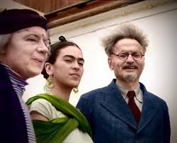 Leo Trotsky with his wife and Frida Kahlo, Mexico 1937. Original color  photo. : r/HistoricalCapsule
