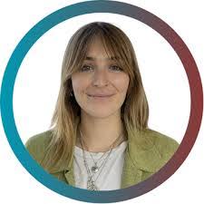 Eva Michaud's Instagram, Twitter & Facebook