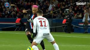 Amazing freestyle skills from neymar jr 'neymagic' (warm up skills). Video Neymar And Ronaldinho S Best Skills With Paris Saint Germain Psg Talk