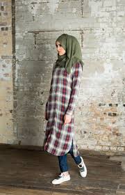 Menjadi hijaber bukan berarti nggak bisa bajuwanita #bajuatasanwanita #modelbajukotakkotak ide model baju atasan wanita motif kotak. Trend Fashion Baju Muslim Dewasa 2016 Terbaru Istimewa