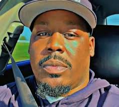 Credit: Damien Shaw Spill the tea guys and dolls. We're nosey