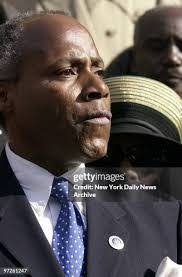 Shayne Ellis's Instagram, Twitter & Facebook