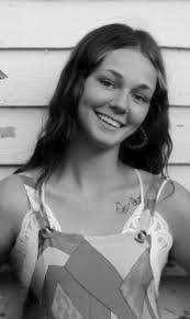 Ella Stanfield's Instagram, Twitter & Facebook