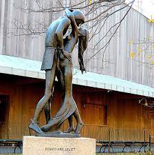 Kinsman of prince escalus and friend of romeo. Romeo And Juliet Bronze Sculpture By Milton Hebald May 24 1917 January 5 2015 Central Park New York City Art In The Park Public Sculpture Statue