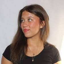 Olivia Cramer's Instagram, Twitter & Facebook