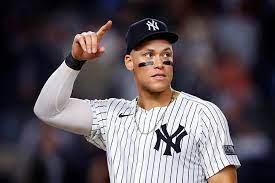 Mr. Power! Aaron Judge sigue "caliente con el bat" e impone 4 récords en  victoria de Yankees | Marcausa