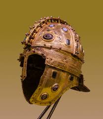 See full list on historyhit.com Late Roman Ridge Helmet Wikipedia