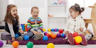 14 kindergeburtstagsspiele für draußen, die bei den kinder ankommen. Spiele Fur Drinnen Ideen Und Beispiele Fur Den Nachsten Kindergeburtstag