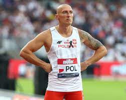 Nasi specjaliści pozostają ze sobą w stałym kontakcie, aby zapewnić państwu kompleksową opiekę medyczną. Jakub Krzewina Lekkoatletyka Kierunek Tokio Weszlo Com
