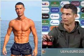 A $4 billion loss off the back of one gesture by cristiano ronaldo. Iuv2urktx3ad M