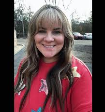 Kim McLemore (@thekimmclemore_stylist) • Instagram photos and videos