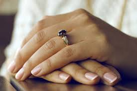 No te quedes solo con las manos, aprende como pintar uñas de los pies también. Unas Las Ultimas Tendencias Para El 2020