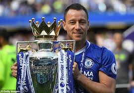 Some pieces are marked with the crown and r mark, but many are unmarked. John Terry Zeigt Sich Sein Vater Gekickt Nach Seinem Sohn Unterzeichnet Fur Chelsea Wie Ein Schuljunge Aktuelle Boulevard Nachrichten Und Fotogalerien Zu Stars Sternchen