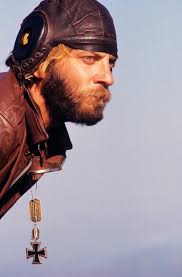 Watching the 2001 film "The Majestic" and look who is playing the town's  Doctor 😄