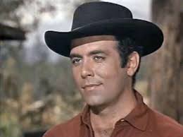 Por qué Pernell Roberts renunció a su papel de Adam en Bonanza en pleno  éxito