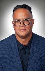 Ian Eagle's Instagram, Twitter & Facebook