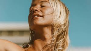 How to apply and remove fake tan