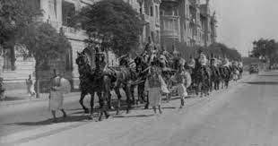 royal carriages in cairo street back to the time when street were washed wz soap everymorn photo egypt scenes