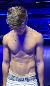 Sagging Lads on X: What Do You Think Of Braden Sherota Sagging! In His  Ethiko Boxers! ? 😜 Repost! And Like! ♥️ t.coZjrsAnpOuX  X