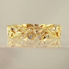 18ct Yellow Gold And Diamond Filigree Band Medium Width Yellowgold Platinumengagementrings Filigree Jew Filigree Wedding Ring Diamond Wedding Rings Diamond