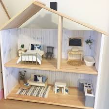 Modern Dollhouse Ikea Flisat 1 12 Scale Beach Coastal Interior Follow Onebrownbear On Instagram Ikea Dollhouse Doll House Plans Diy Barbie House