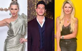 Val dá uma festa de aniversário comemorando seus 35 anos, que foi organizado pela renomada prometer alicinha cavalcanti que na época custou 300 mil reais. New Year Old Bullshit Five Breaths Of The Famous That Did Not End In 2020 Entertainment Prime Time Zone