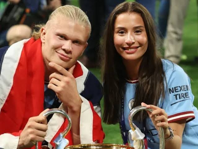 Quem é a namorada de Haaland?