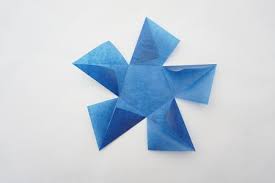 Bunter Stern Aus Transparentpapier Sterne Aus Transparentpapier Basteln Sterne Falten Transparentpapier Transparentpapier Sterne Basteln Transparentpapier