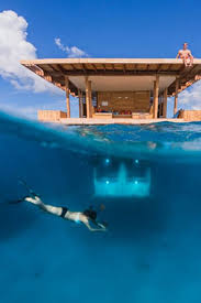 World S Coolest Underwater Lodgings Underwater Hotel Dream Hotels Manta Resort