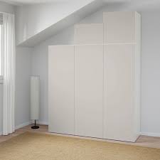 platsa kleiderschrank weiss skatval hellgrau hier erhaltlich ikea osterreich wanden wit ruimtes