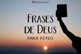 Frases Biblicas Para Status Frases Para Instagram O próprio senhor irá à sua frente e estará com você; frases biblicas para status frases