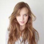 Amanda Baginski's Instagram, Twitter & Facebook