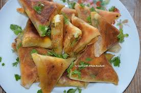 Kesra Sans Levure Au Robot Le Sucre Sale D Oum Souhaib En 2020 Recette Brick Recettes De Cuisine Alimentation