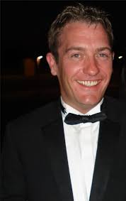 Wayne Oaks cocktail/wedding Pianist