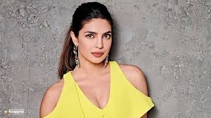 priyanka chopra wallpapers priyanka chopra 80 3 bollywood hungama priyanka chopra wallpapers priyanka