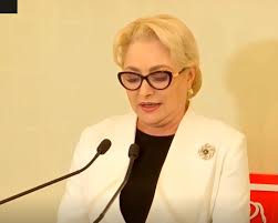 Premierul viorica dăncilă la un eveniment organizat în bucurești în februarie 2018 din seria de ceremonii la 100 de ani de la marea unire. Averea VioricÄi DÄncilÄ Cat CostÄ Celebrele Sale Brose Stiri Diaspora