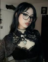 Ashley (@ashlley.wallace) • Threads, Say more