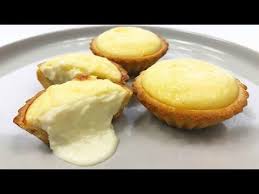 It has a great combination of sweet with hints of fruity sourness, slightly salty cream cheese that will wow any cheese lover and leave them asking for more. Molten Cheese Tart Recipe Resepi Tart Keju Leleh Hokkaido Cheese Tart Gulasage Tart Recipes Cheese Tarts Savoury Food