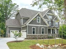 Dark Grey Vinyl Siding With White Trim Dark Grey Trim Light Grey Vinyl Siding Colors On Houses P Gray House Exterior House Paint Exterior Exterior House Colors